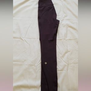 Lululemon pant - plum color - size 2 but fit like so 0